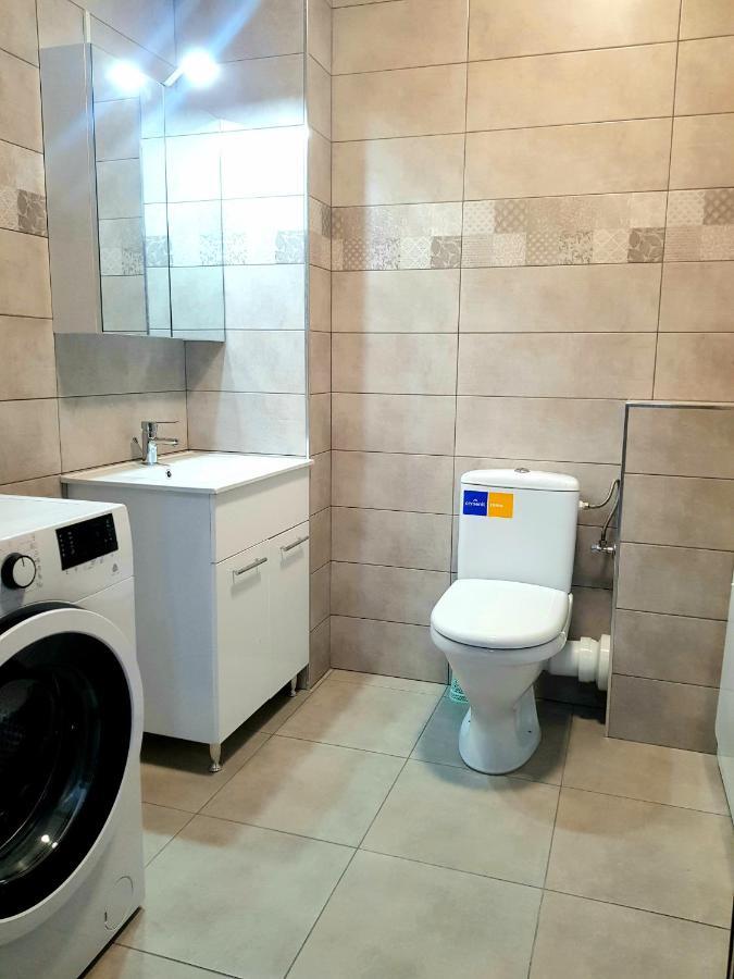 HappyHome Central Deluxe Apartments Oradea Extérieur photo